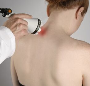 Laser therapy will help relieve inflammation and activate tissue regeneration in the neck. 