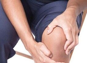causes of osteoarthritis of the knee joint